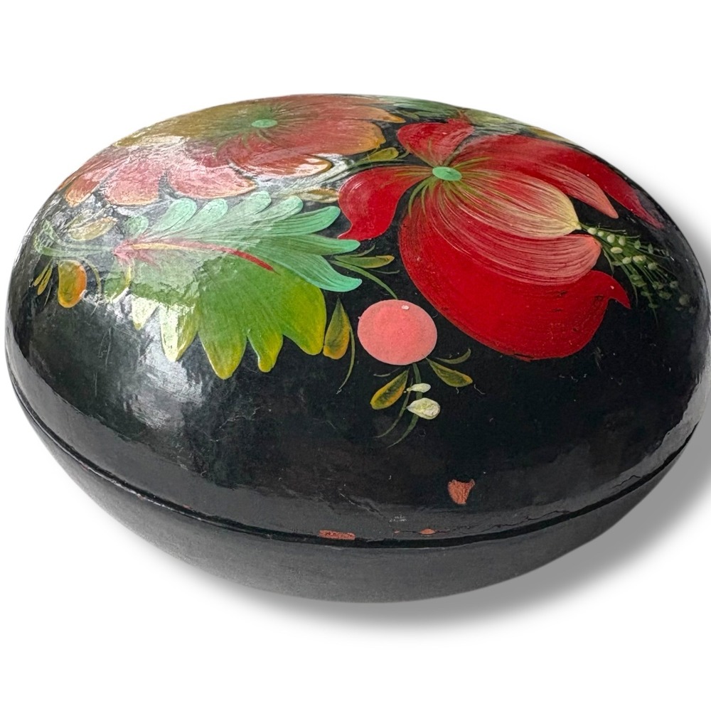 Vintage Hand Painted Lacquer Floral Trinket Box Round Black Wood Folk Art 5.5" - Picture 4 of 8